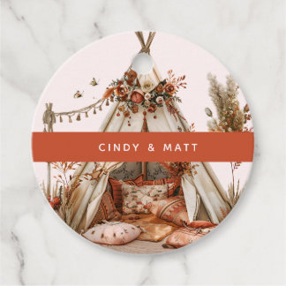 Boho-tent met bloemen en veren bruiloft bedankjes labels