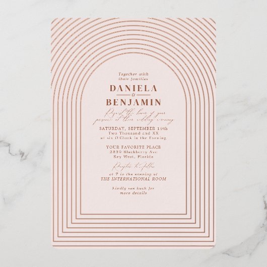 Boho Terracotta Blush Wedding Arch & RSVP QR Code Folie Uitnodiging (Voorkant)