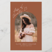 Boho Terracotta Boog Foto Afstuderen Uitnodiging (Voorkant)