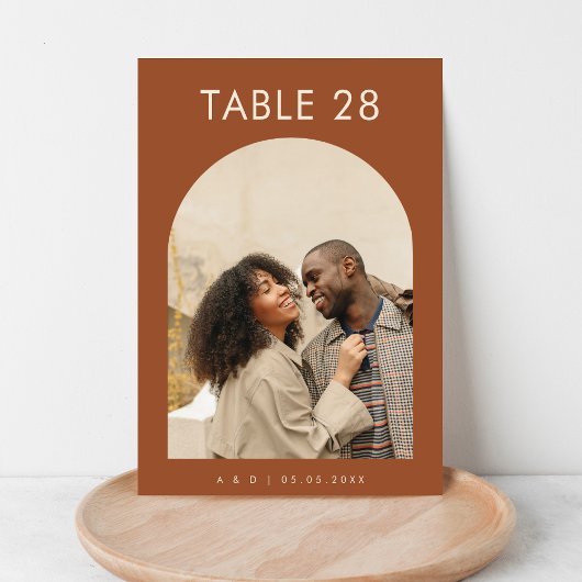 Boho terracotta boog foto minimalistische bruiloft kaart