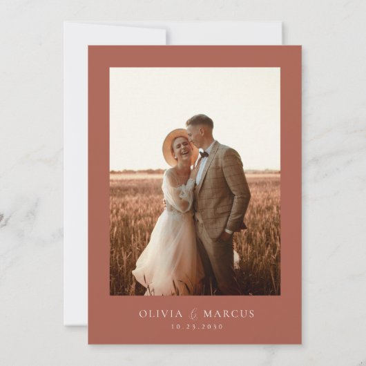 Boho Terracotta Dahlia Wildflower Elegante bruilof Save The Date (Achterkant)