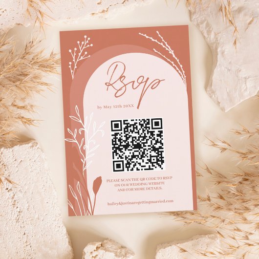 Boho terracotta floral Qr code script bruiloft RSVP Kaartje