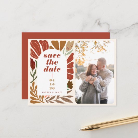 Boho Terracotta Floral Save the Date Wedding Photo Aankondigingskaart (Voorkant / Achterkant in situ)