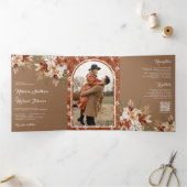 Boho Terracotta Floral Wildflower Beige Wedding Drieluik Uitnodiging (Binnen)