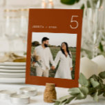 Boho Terracotta Minimalist Wedding Foto Kaart<br><div class="desc">Boho Terracotta Minimalist Wedding Photo Table Numbers</div>