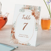 Boho Terracotta Pampas Grass Reclamebord Met Voetstuk (Insitu)