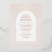 Boho Terracotta Rust Wedding Arch & RSVP QR Code Folie Uitnodiging (Voorkant)