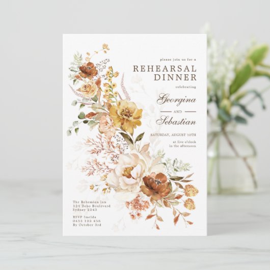 Boho Terracotta Yellow Flower Rehearsal Dinner Kaart (Staand voorkant)