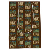 Boho "Welcome Little One" Baby shower Medium Cadeauzakje (Achterkant)