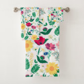 Boho Wildbloemen Meadow Floral Design Bad Handdoek (Insitu)