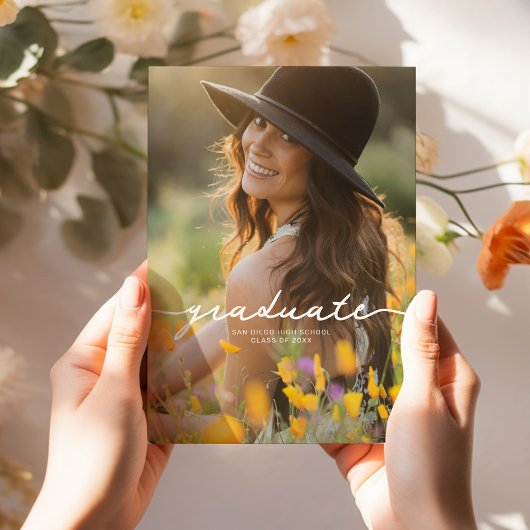 Boho wilde bloem meisje afstudeer aankondiging