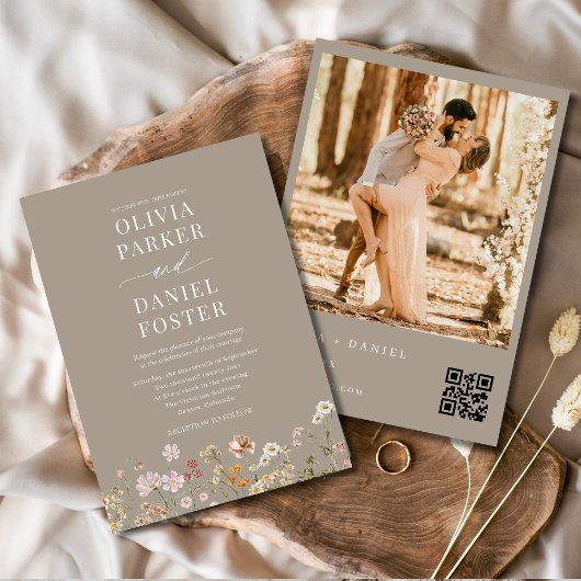 Boho Wilde Bloem QR Code Foto Taupe Trouw  Kaart