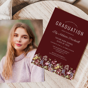 Boho Wilde Bloemen Burgundy Foto Afstuderen Kaart