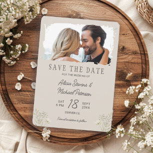 Boho wilde bloemen eenvoudige foto beige bruiloft save the date