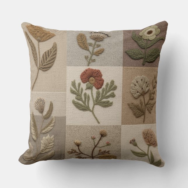 Boho-wildebloemenkussen – Neutraal botanisch kusse Kussen (Voorkant)