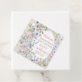 Boho Wildflower Meadow Arch Elegant Bloemen Baby Bedankjes Labels (In situ)