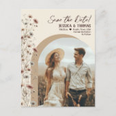Boho Wildflowers Boog Foto Huwelijk Save the Date Aankondigingskaart (Voorkant)