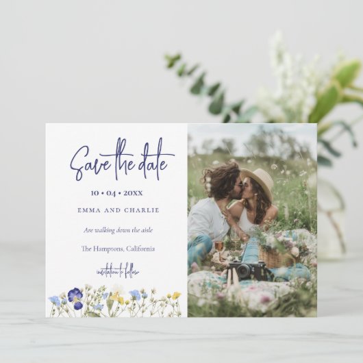 Boho Wildflowers QR Code Elegante Fotobruiloft Save The Date (Staand voorkant)