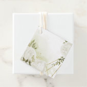 Boho witte bloemen groene bladeren botanische guns bedankjes labels (In situ)