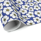Boho Witte Bloemen Op Blauwe Achtergrond Cadeaupapier (Rol Hoek)