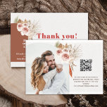 Boho-woestijn gedroogde bloemen Aarde-boog bedankt<br><div class="desc">Geef je trouwgasten een hartelijke dank met deze mooie afbeelding kaart. Uw namen en trouwdatum staan boven een hedendaags lijst dat is voorzien van waterverf woestijnbloemen en gedroogde palmbladeren op de voorkant van deze moderne boho-kaart, die ook aanpasbaar is met uw eigen dankjewel in een serif bruin lettertype. Een gepersonaliseerde...</div>