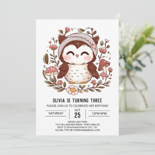 Boho Woodland Digitale Uil Verjaardag Kaart (Staand voorkant)