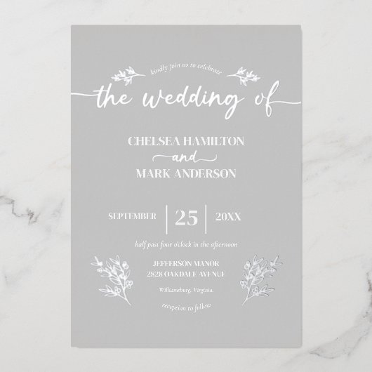 Boho zilver trendy script bruiloft folie uitnodiging (Voorkant)