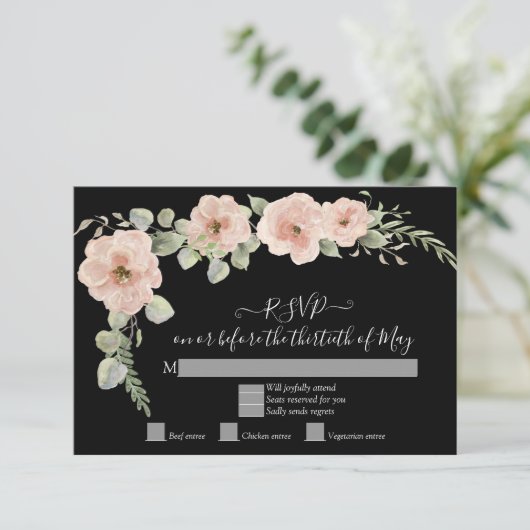 Boho Zwarte Bloemige Blush Roze RSVP Reactie (Staand voorkant)