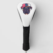 Bokser hond draagt wit rood blauw golfheadcover (Voorkant)