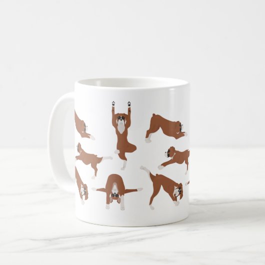 Boksershond doet yoga koffiemok (Voorkant links)