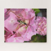Boktor op roze Hortensia Legpuzzel (Horizontaal)