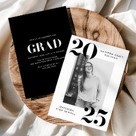 Bold 2023 Black Lettering Photo Graduation Party Kaart