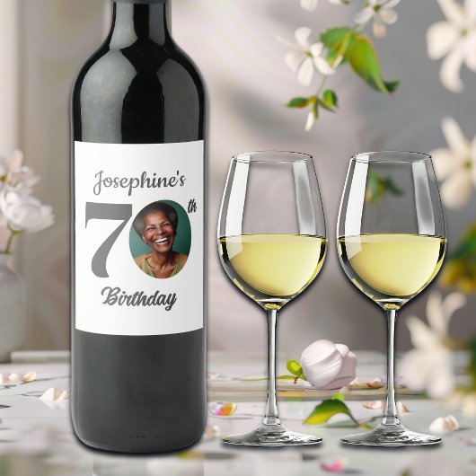 Bold 70th Birthday Party Photo Wijn Etiket