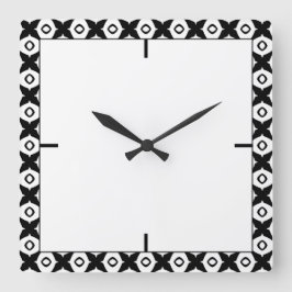 Bold Black and White Symmetrical Arabesque Pattern Vierkante Klok