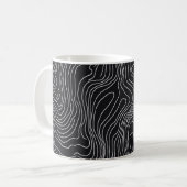 Bold Black and White Topographic Art 🖤 Koffiemok (Voorkant links)