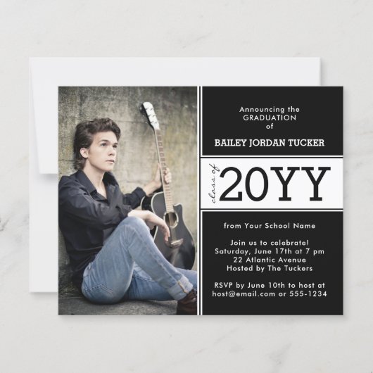 Bold Black en White Photo Afstuderen Aankondiging (Voorkant)