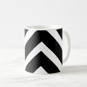 Bold Black White Chevron Geometric Pattern Koffiemok (Voorkant rechts)