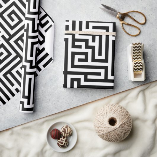 Bold Black & White Modern Geometric Luxury  Cadeaupapier (Crafts)