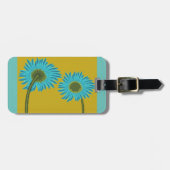 Bold Blue Daisy Art op mosterdgele achtergrond Bagagelabel (Voorkant horizontaal)