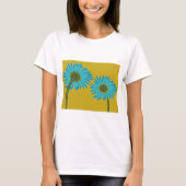Bold Blue Daisy Art op mosterdgele achtergrond T-shirt (Voorkant)