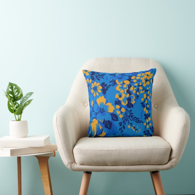Bold Blue Garden – Vibrant Floral Pattern Kussen (Stoel)