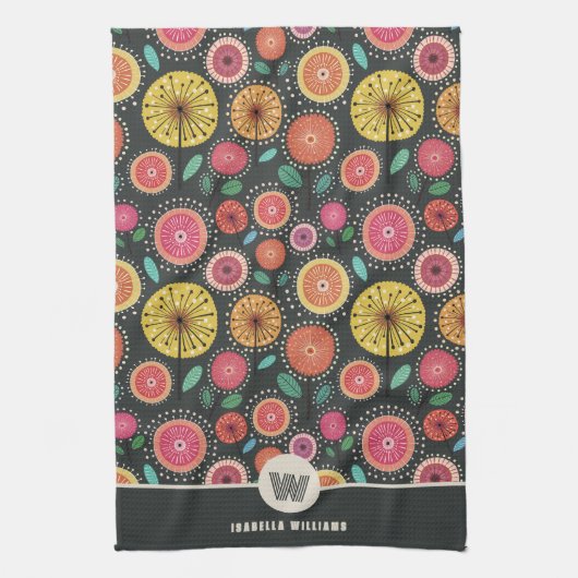 Bold Boho Scandi Folk Flowers Monogram Theedoek (Verticaal)