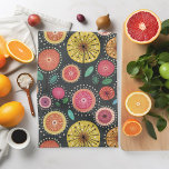 Bold boho Scandi volksbloem patroon Theedoek<br><div class="desc">Een mooie mix van Boheemse, Scandinavische en folk-geïnspireerde esthetiek. Een charmant en grillig bloemenpatroon dat de eenvoud en functionaliteit van Scandinavisch design combineert met de vrijgevochten en artistieke essentie van Boho-chique stijl. Het ontwerp is voorzien van strakke lijnen en kleurrijke bloemen, ideaal voor het toevoegen van een vleugje natuur-geïnspireerde schoonheid...</div>