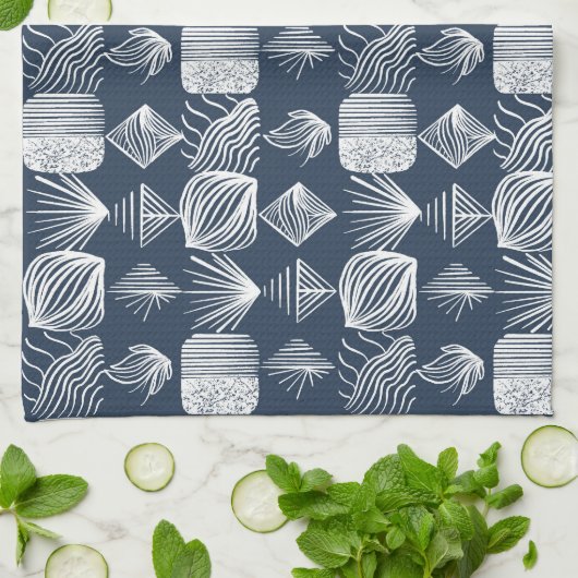 Bold Caribbean Tribal Mudcloth: Navy Blue& White, Theedoek (Gevouwen)