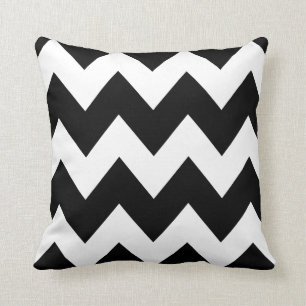 Bold Chevron Zigzag Pattern Black White Kussen