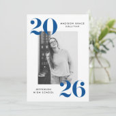 Bold Class of 2025 Blauwe Foto Afstudeerfeest Kaart (Staand voorkant)