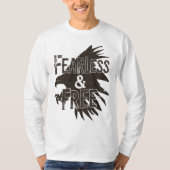 Bold 'Fearless & Free' T-Shirt Design – Empowering (Voorkant)