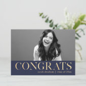 Bold feliciteert twee afstudeerfeest foto's kaart (Staand voorkant)