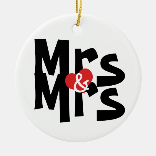 Bold Font Lesbian Wedding Mrs. en Mrs. Gepersonali Keramisch Ornament (Voorkant)