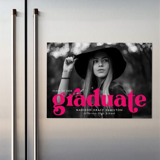 Bold Fuchsia Typografie Foto Afstuderen Magnetische Uitnodiging